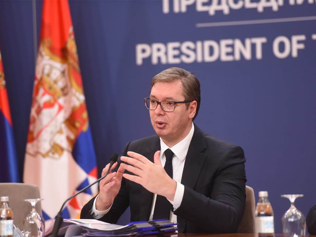 aleksandar vucic predsednik srbije autoputevi mostovi pruge izgradnja infrastruktura gasovod
