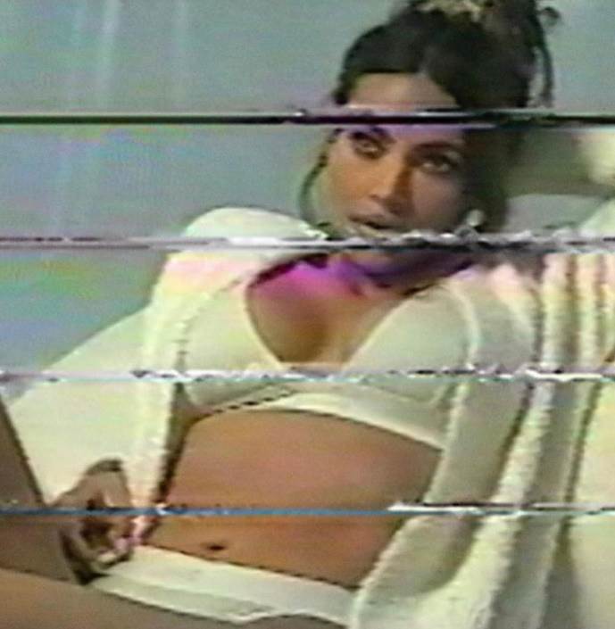 kim kardasijan u gacama nova linija skims rijaliti zvezda reklamira donji ves