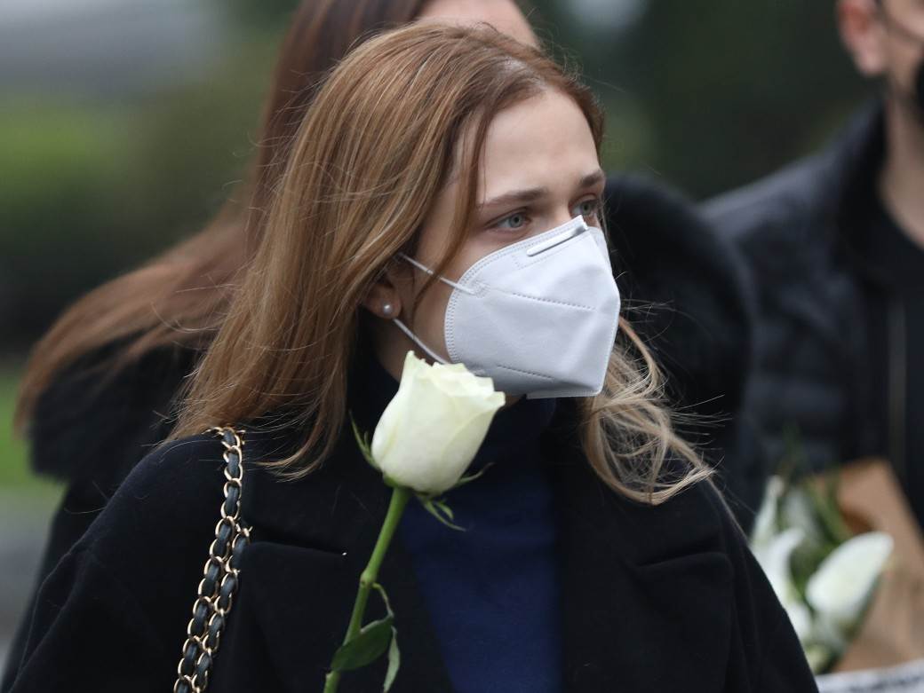 dzej ramadanovski sahrana andrijana tomanic oprostajni govor psovke