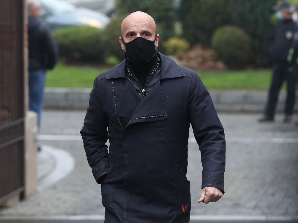 dzej ramadanovski sahrana andrijana tomanic oprostajni govor psovke