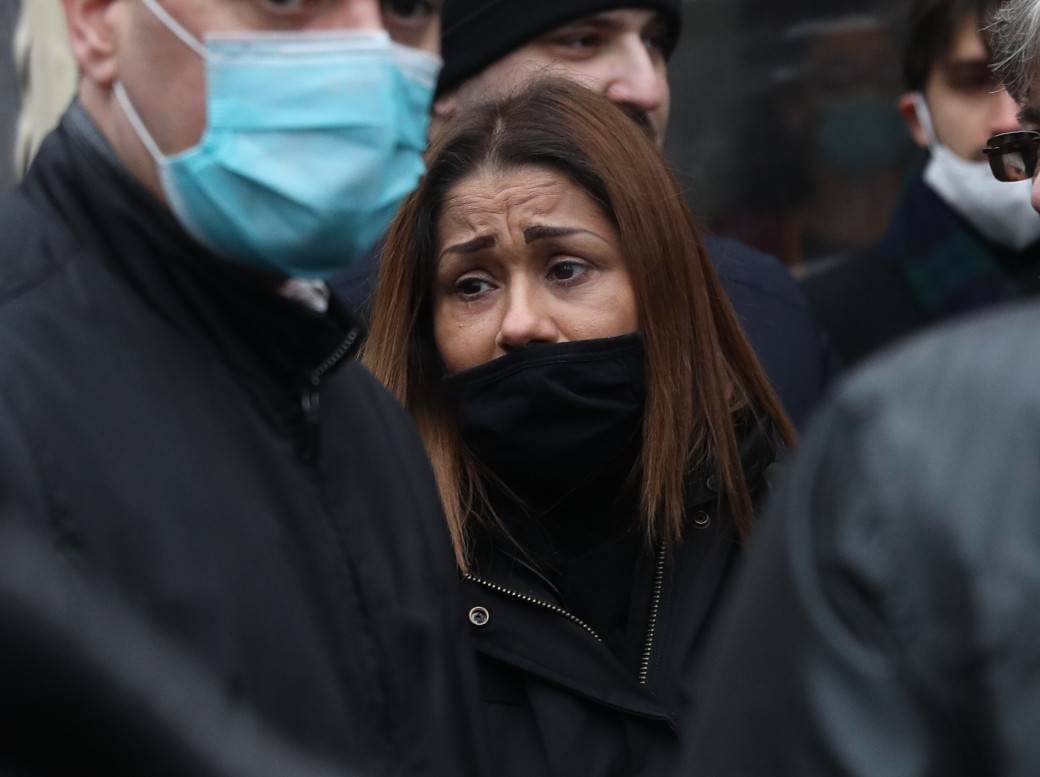 dzej ramadanovski sahrana andrijana tomanic oprostajni govor psovke