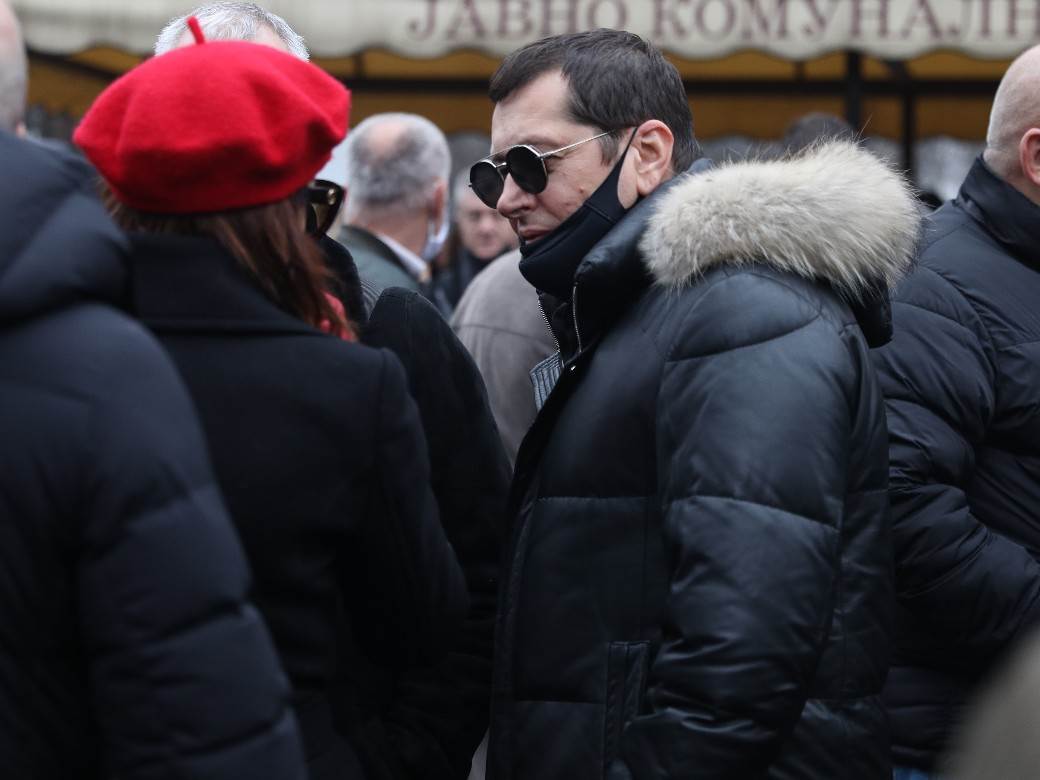 dzej ramadanovski sahrana andrijana tomanic oprostajni govor psovke