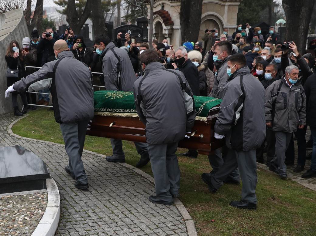 dzej ramadanovski sahrana andrijana tomanic oprostajni govor psovke