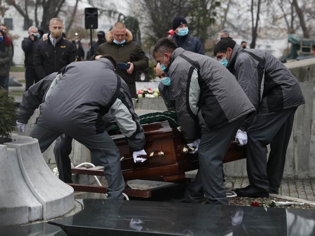 dzej ramadanovski sahrana andrijana tomanic oprostajni govor psovke