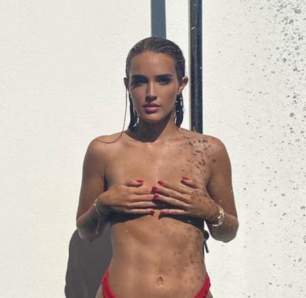 nikita mazepin hvata manekenku za grudi video oglasila se on je moj prijatelj i dobar covek