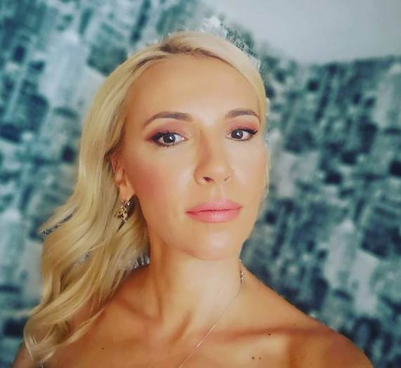 Irina Vukotić u bikiniju