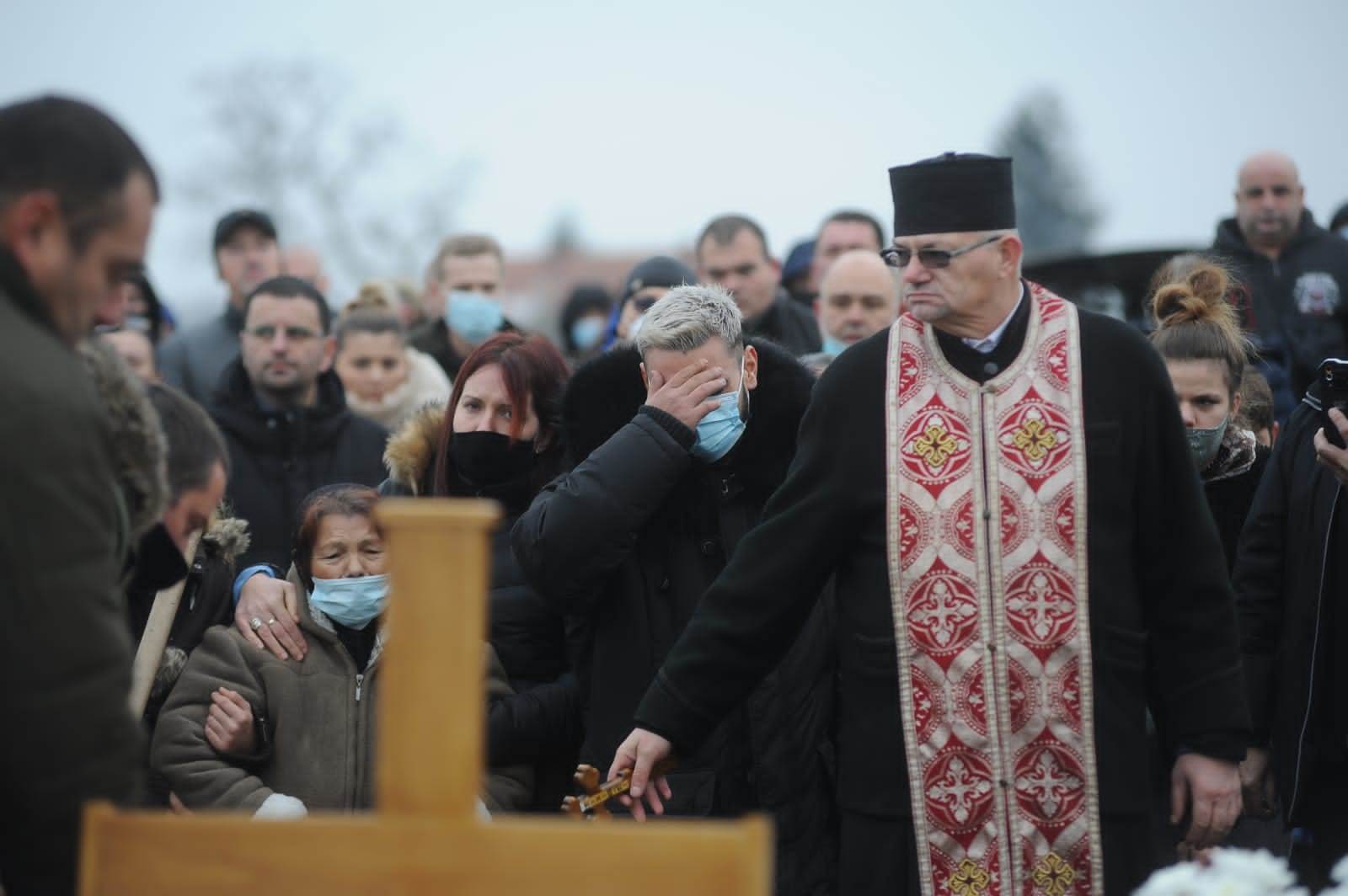 darko lazic smrt oca ana sevic operacija zeluca