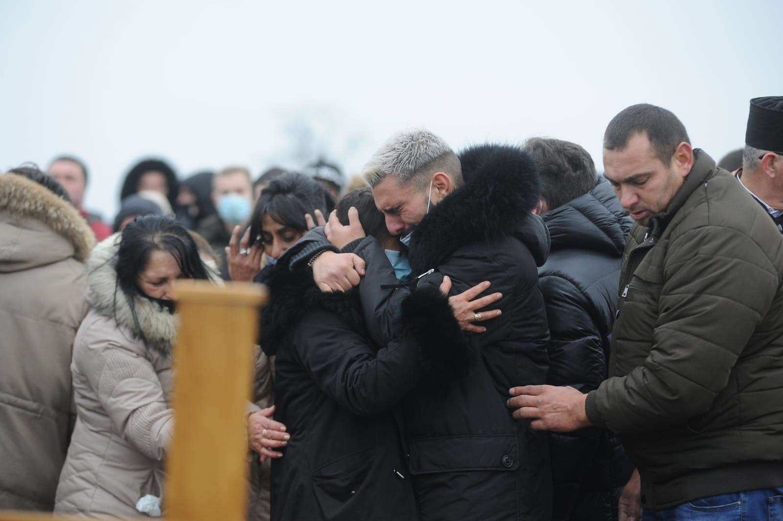 darko lazic smrt oca ana sevic operacija zeluca