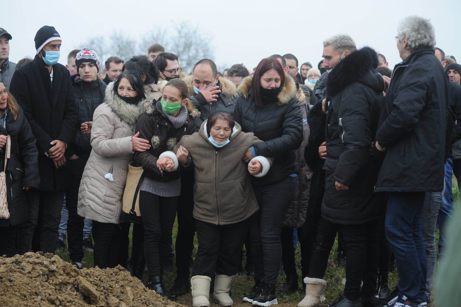 darko lazic smrt oca ana sevic operacija zeluca