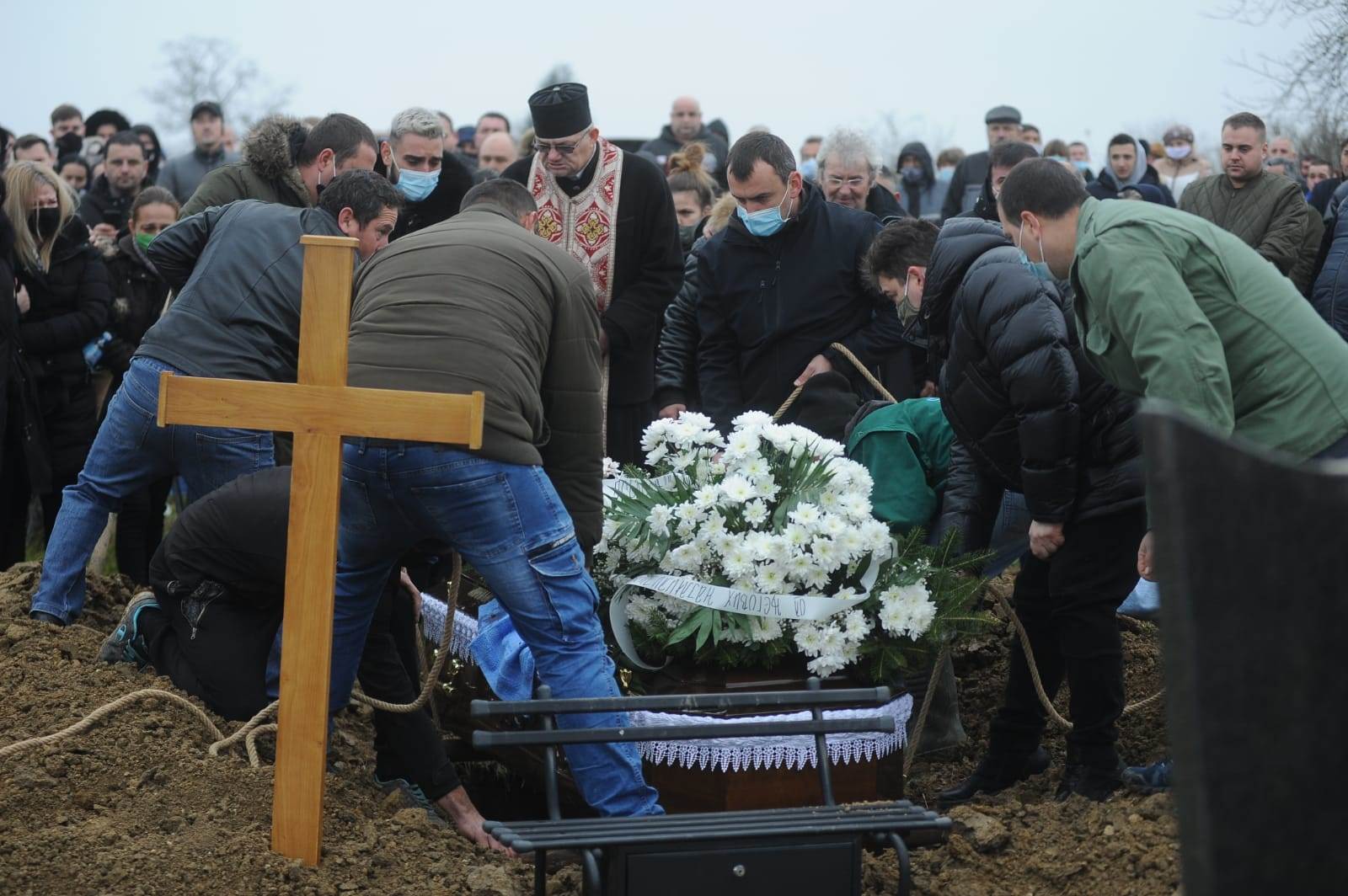 darko lazic smrt oca ana sevic operacija zeluca