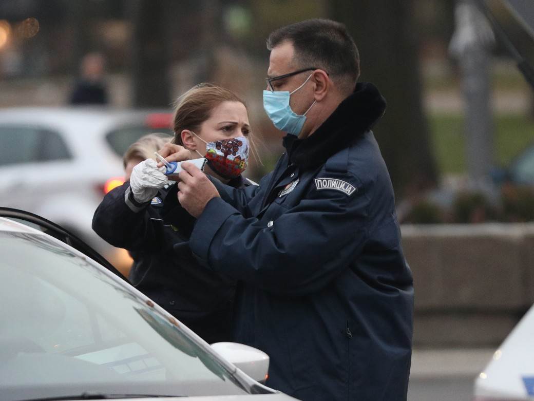 skupstina srbije autom probio obradu uhapsen teorije zavere globalisti