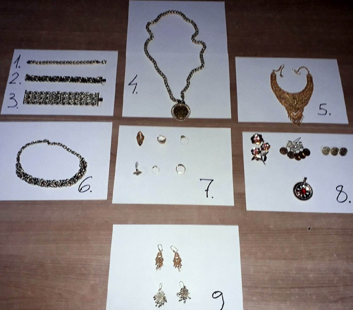 granica zlato šverc stavila u grudnjak pola kilograma zlata