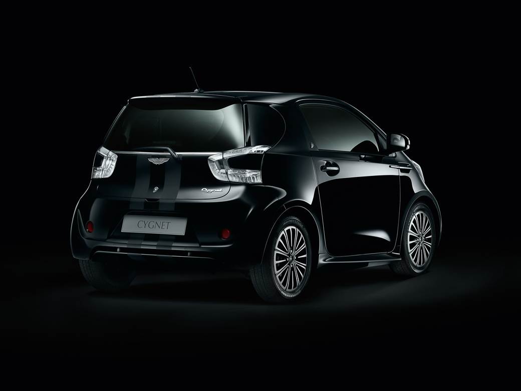 aston martin smart cygnet auto gradski polovni automobili