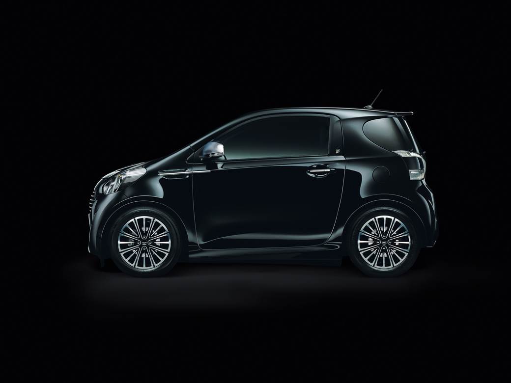 aston martin smart cygnet auto gradski polovni automobili