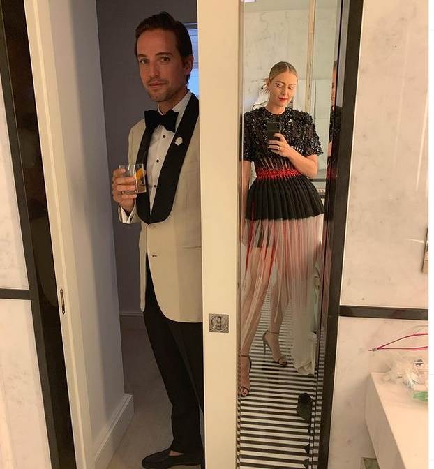 OSTAVILA VUJAČIĆA PRED OLTAROM, PA REKLA DA MILIONERU: Marija Šarapova se udaje za tatinog sina - evo kakav je frajer!