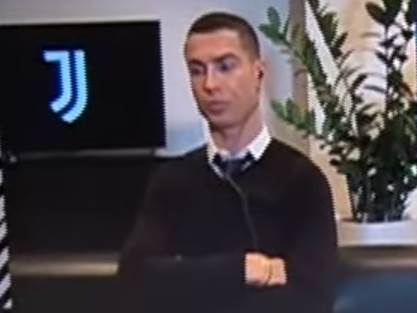 robert levandovski najbolji fudbaler na svetu kristijano ronaldo reakcija