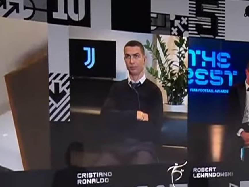 robert levandovski najbolji fudbaler na svetu kristijano ronaldo reakcija