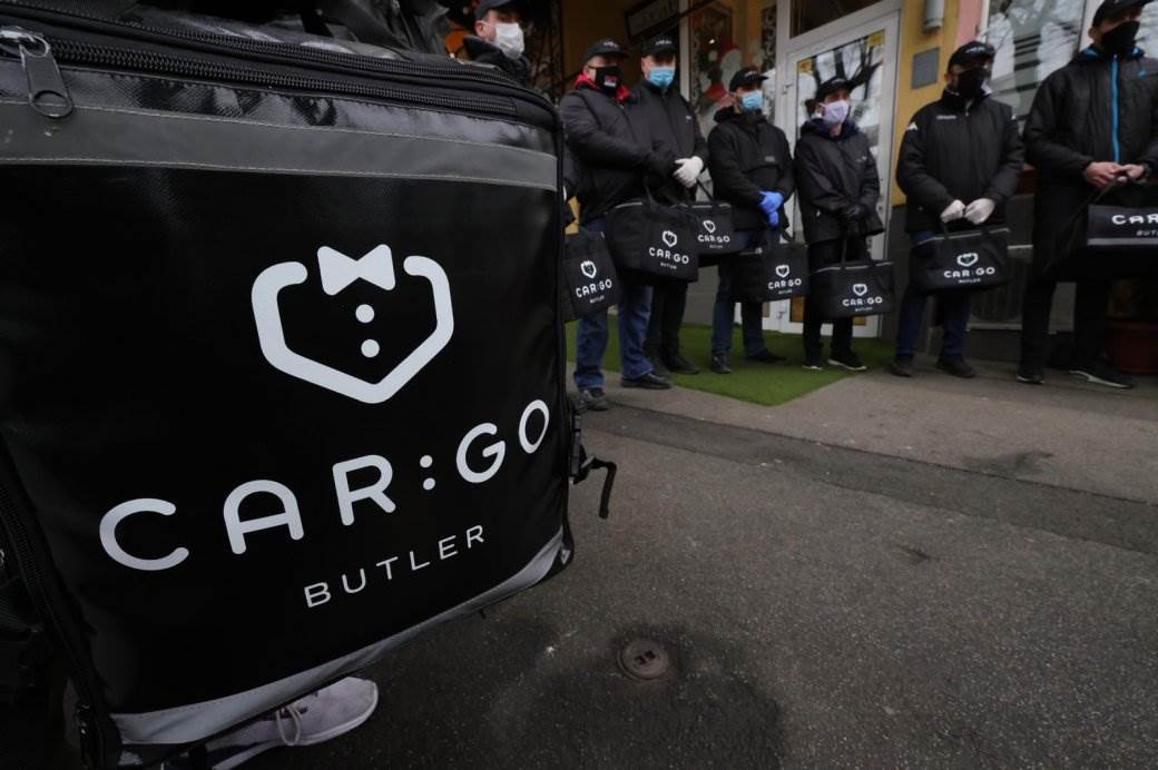 cargo batler doniranje hrane obroka medicinarima