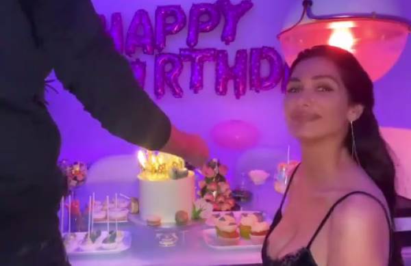 dzunior dzek nova devojka iva rodjendan cacka joj zube foto