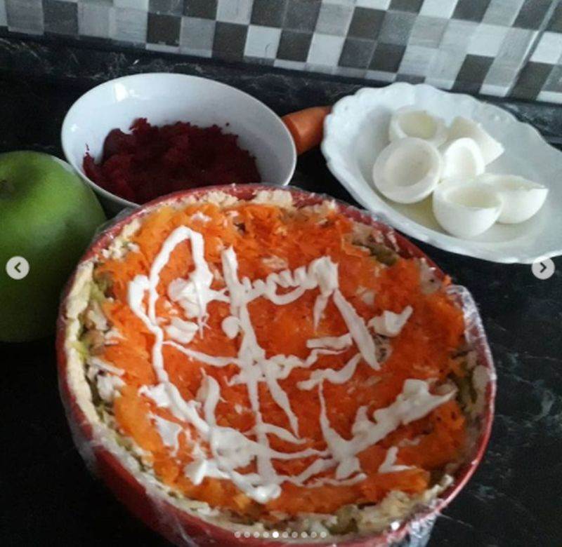 zimska salata od piletine dekorativna jela postupak pripreme recepti foto