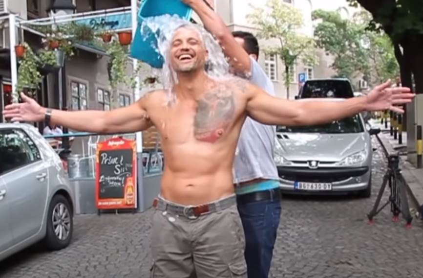 čeda jovanovic cedomir jovanovic cedo ozeni me koronavirus korona kovid 19 misici plocice ugojio se