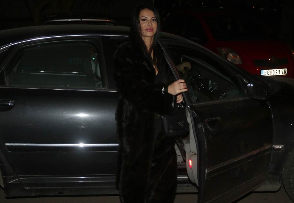 Tina Ivanović o tekstu pesme Bunda od nerca