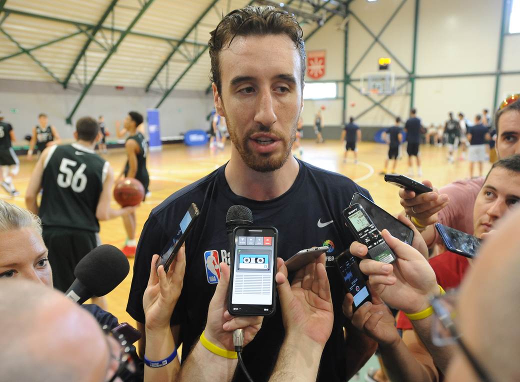 Frenk Kaminski košarkaš Partizana objava na Tviteru