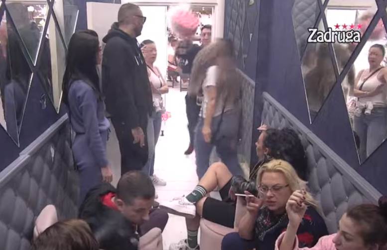 zadruga najnovije vesti kristijan golubovic gadjao miljanu kulic celom tortom reakcija video