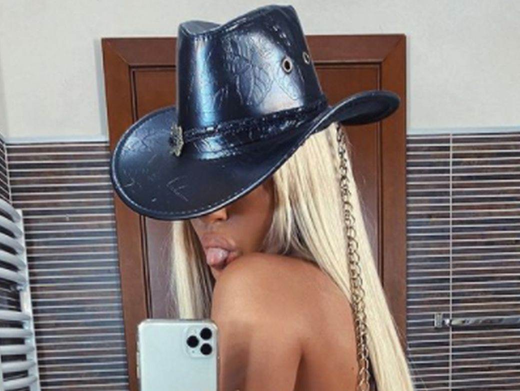 jelena karleusa gole slike