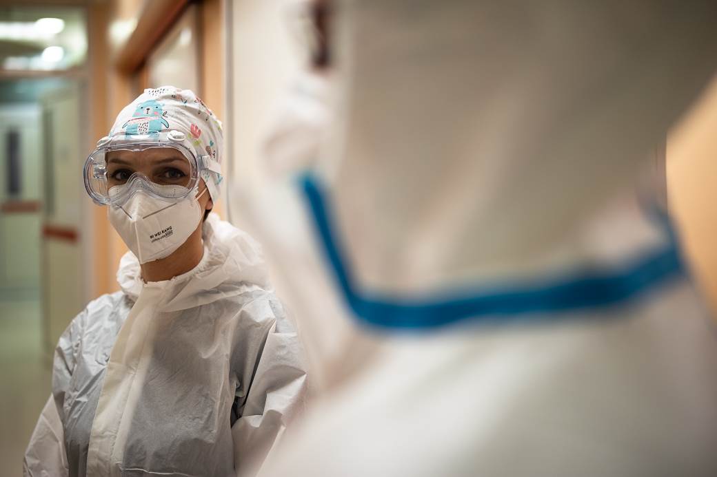 trudnice zarazene koronom porodjaj