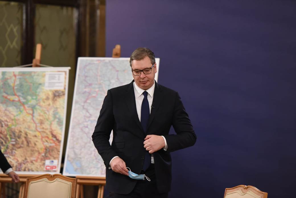 predsednik srbije aleksandar vucic godisnja konferencija za medije