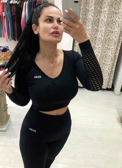 indi aradinovic smrsala operacija zeluca ima 60 kila