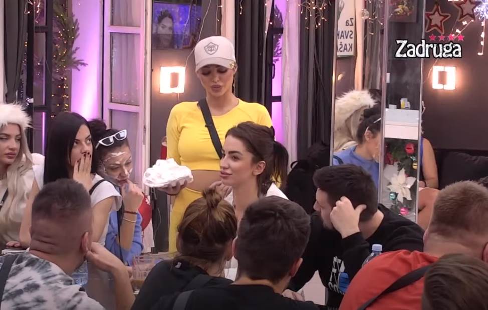 zadruga najnovije vesti maja marinkovic aleksandra nikolic slag svadja video