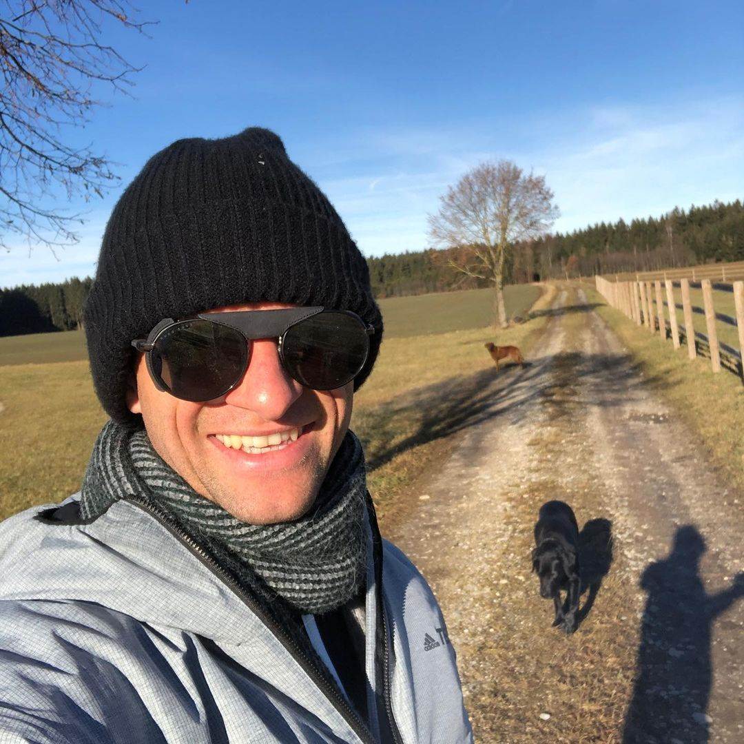 Tomas Miler zlostavlja konje zbog sperme