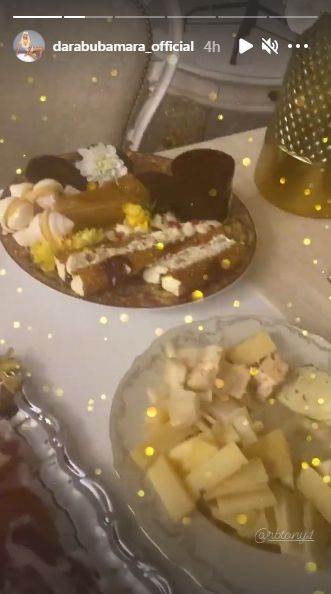 dara bubamara mladji decko marko nova godina sampanjac