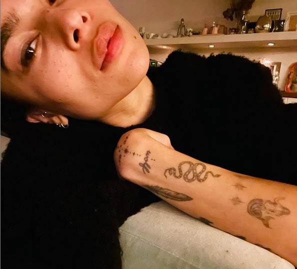 Zoi Kravic i Hari Stajls u vezi, krišom snimljeni u Rimu