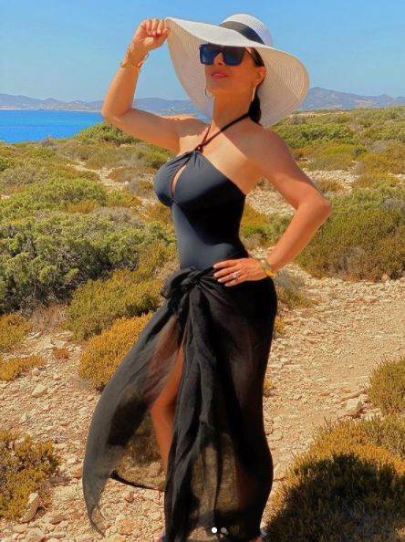 Salma Hajek u bikiniju