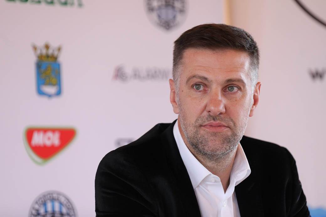 mladen krstajic trener tsc backa topola