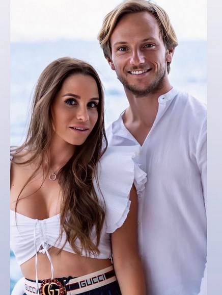 ivan rakitic supruga rakel mauri sevilja upoznali se u kaficu muvali sedam meseci