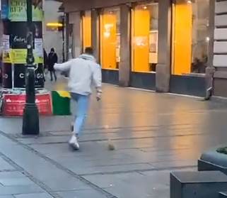 zoran jovanovic maltretira radnika gradske cistoce video