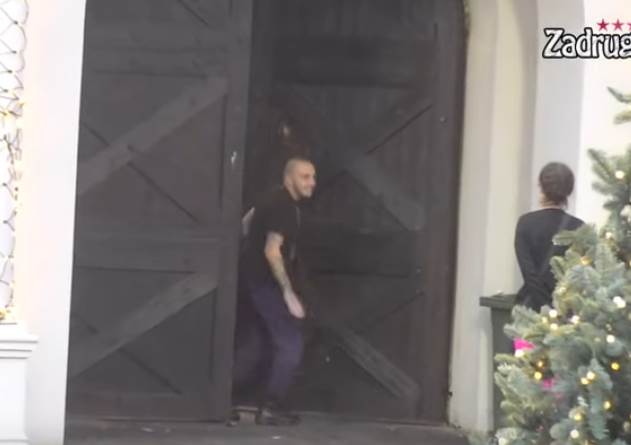 vuk mob napustio zadrugu video