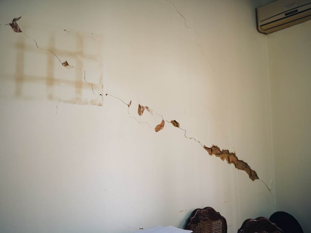 zemljotres hrvatska petrinja kostajnica bih apel pomoc steta unistene kuce