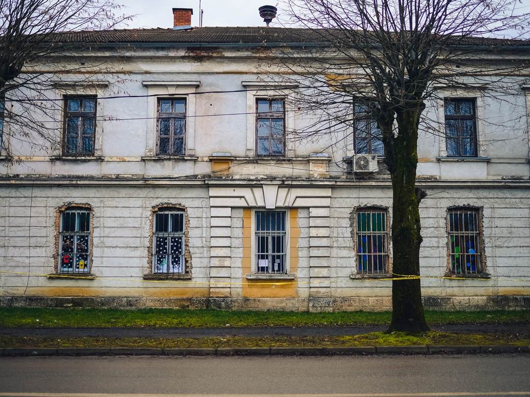 zemljotres hrvatska petrinja kostajnica bih apel pomoc steta unistene kuce