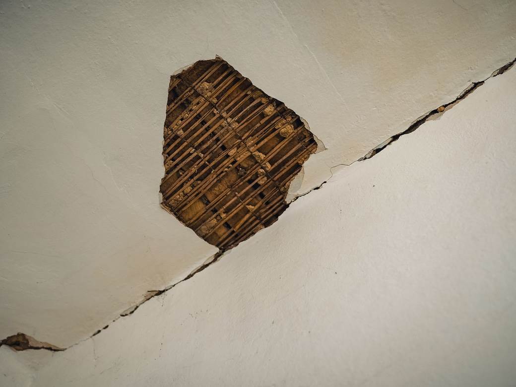 zemljotres hrvatska petrinja kostajnica bih apel pomoc steta unistene kuce