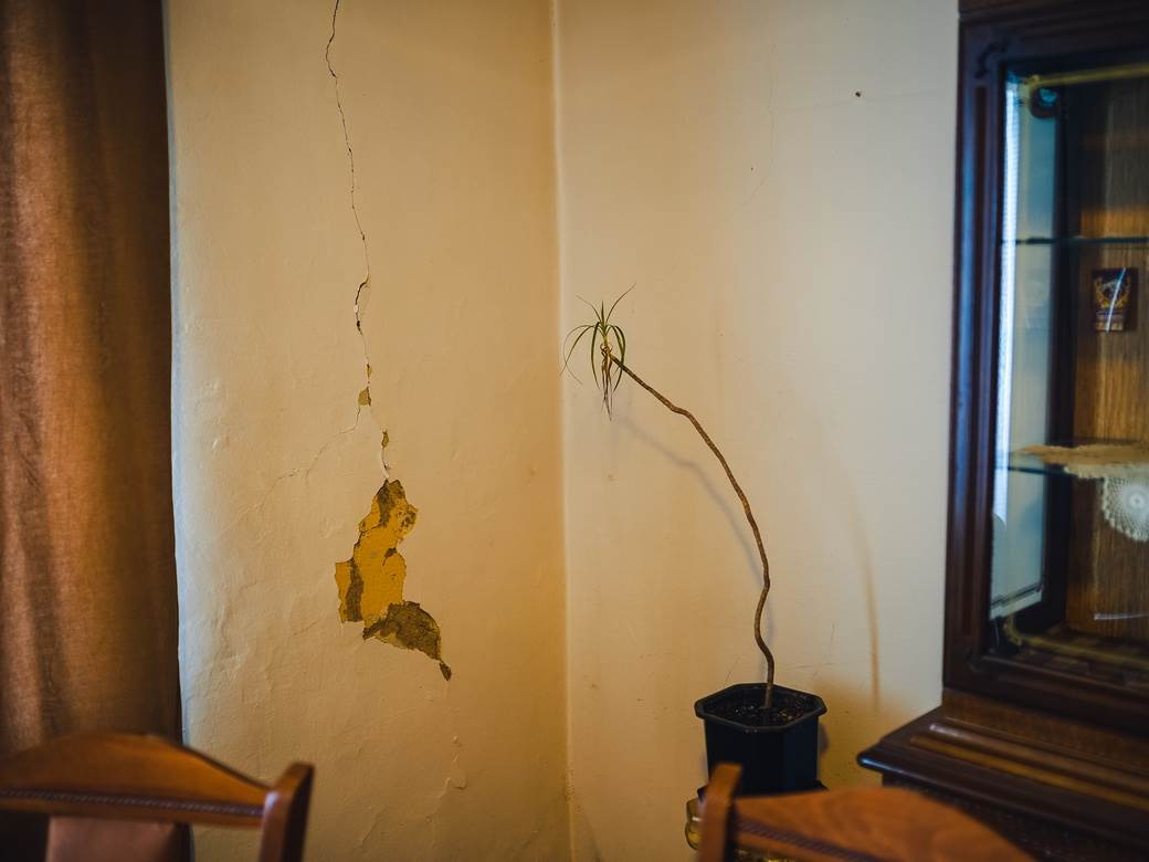 zemljotres hrvatska petrinja kostajnica bih apel pomoc steta unistene kuce