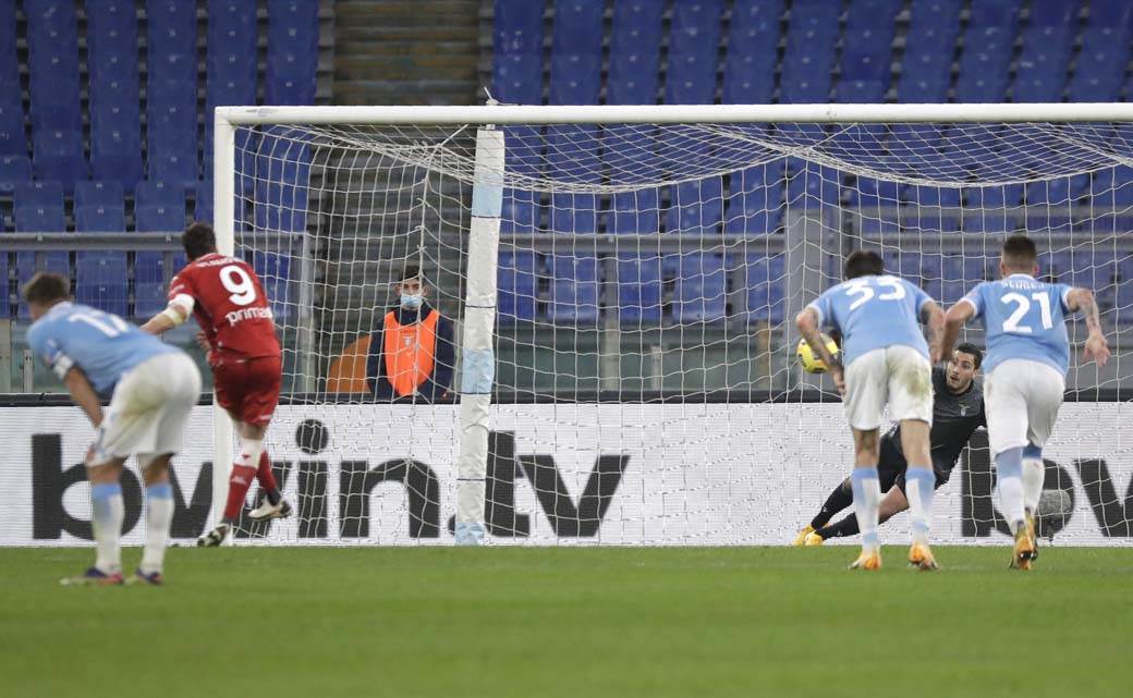 dusan vlahovic serija a gol fiorentina lacio