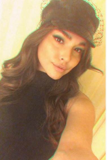 dominik tim devojka lili pol ronkalji cirkuska igracica foto