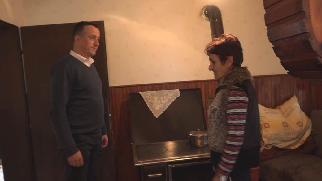 milica vuckovic iz sela bumbarevo brdo kod knica dobila pomoc stan