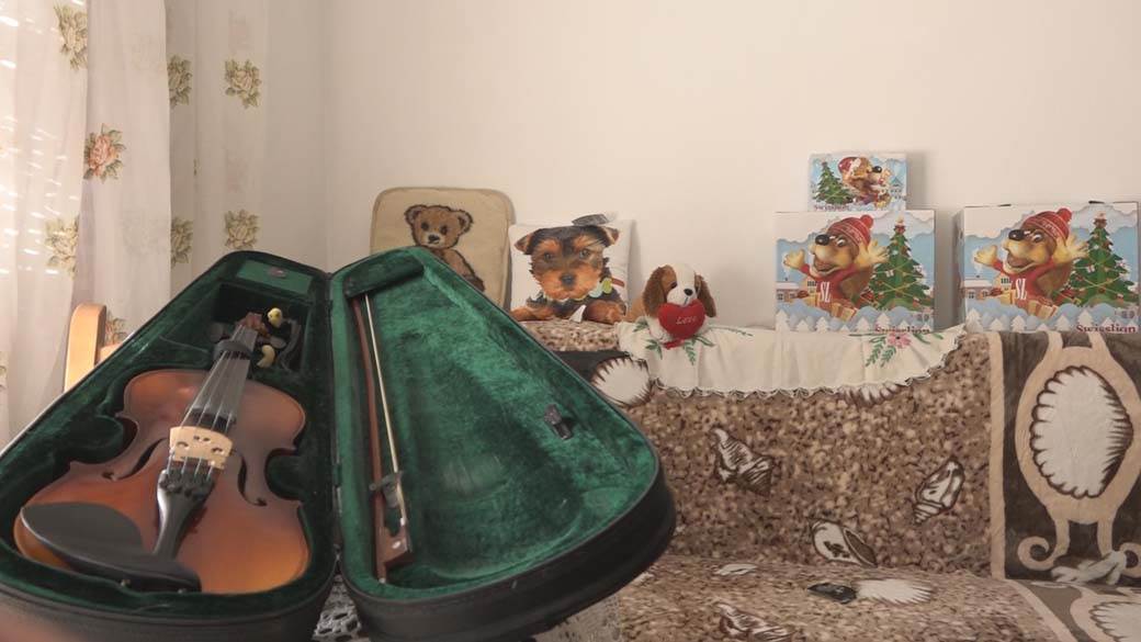 milica vuckovic iz sela bumbarevo brdo kod knica dobila pomoc stan