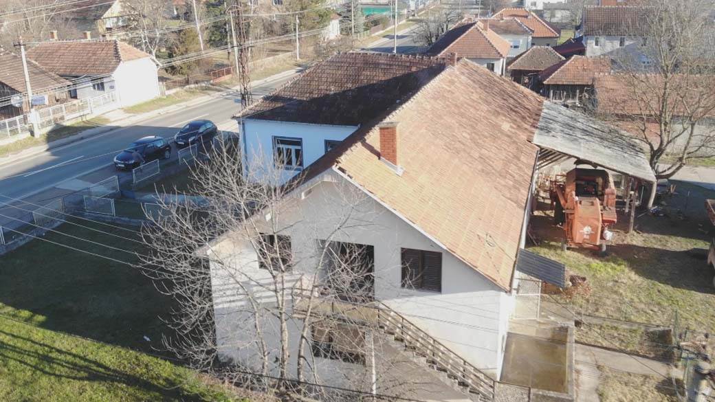 milica vuckovic iz sela bumbarevo brdo kod knica dobila pomoc stan